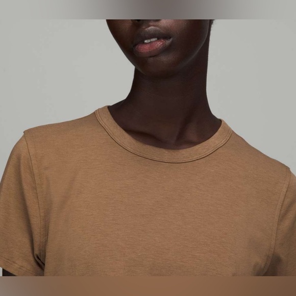 Lululemon Classic-Fit Cotton-Blend T-Shirt - Picture 7 of 8